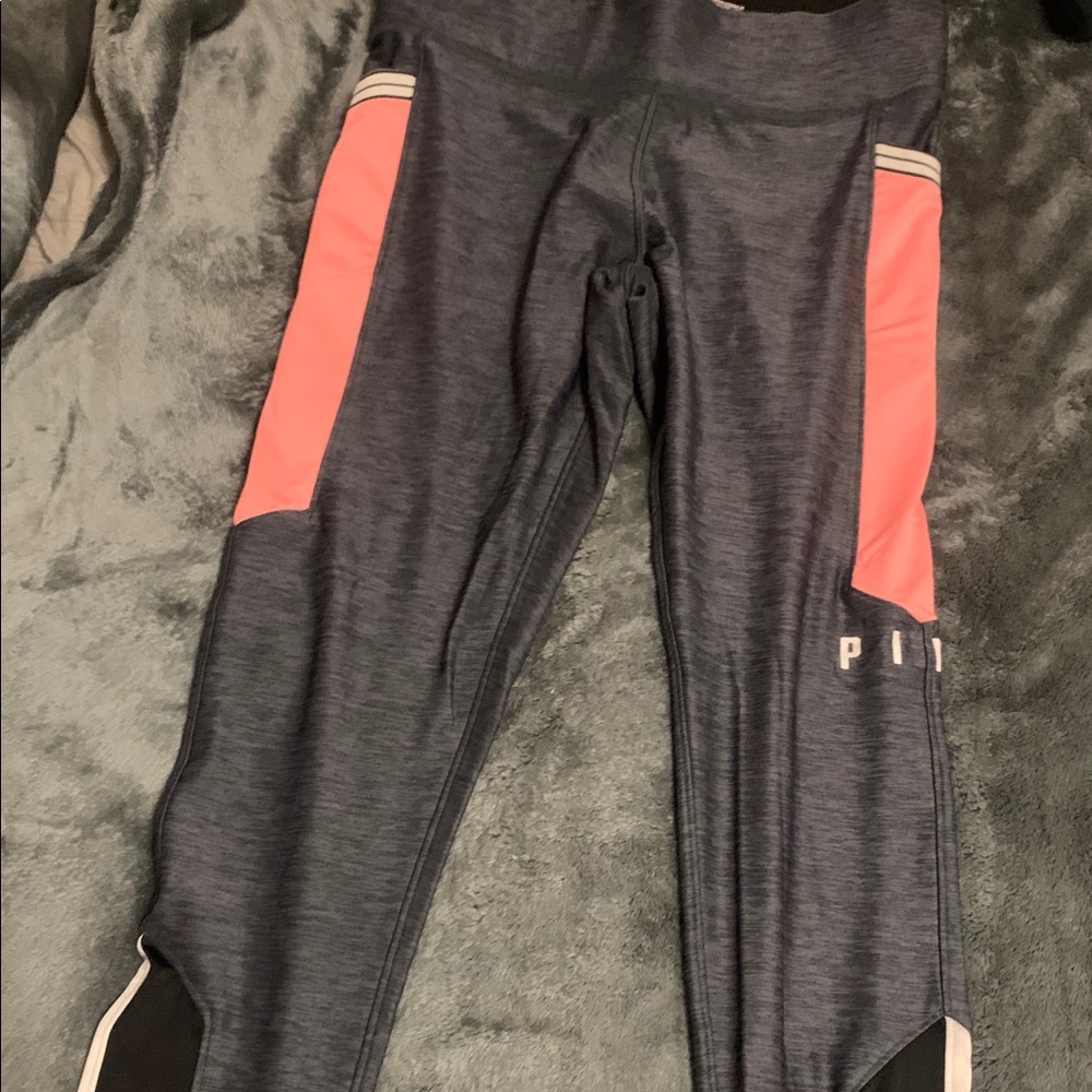 Victoria’s Secret Pink Ultimate Leggings